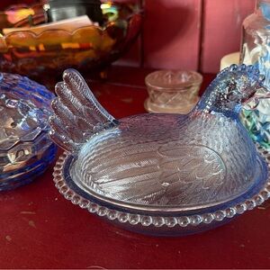 Indiana Glass Blue Hen In Nest Covered Dish